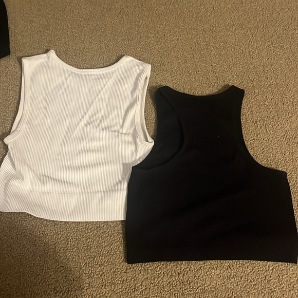 women’s tank set - Picture 2 of 4